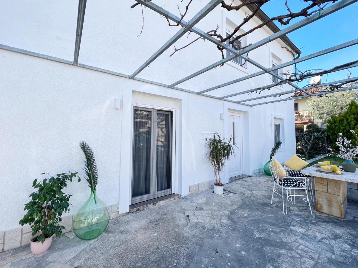 Apartments Teodora Maria Novigrad  Exterior photo