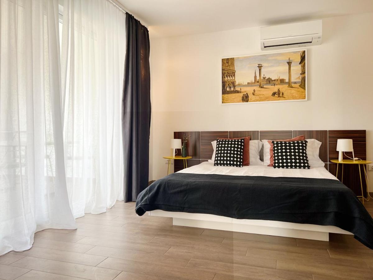 Apartments Teodora Maria Novigrad  Exterior photo